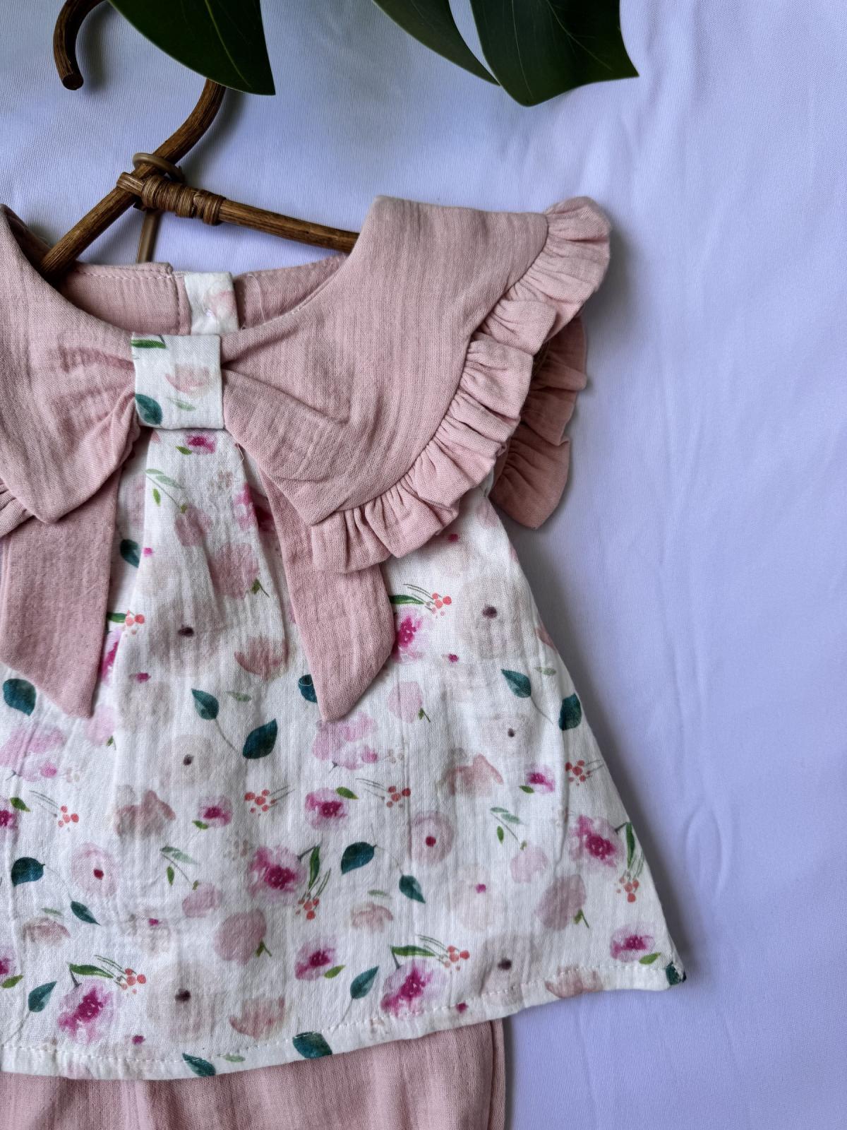 Flowers Baskılı Muslin Takım