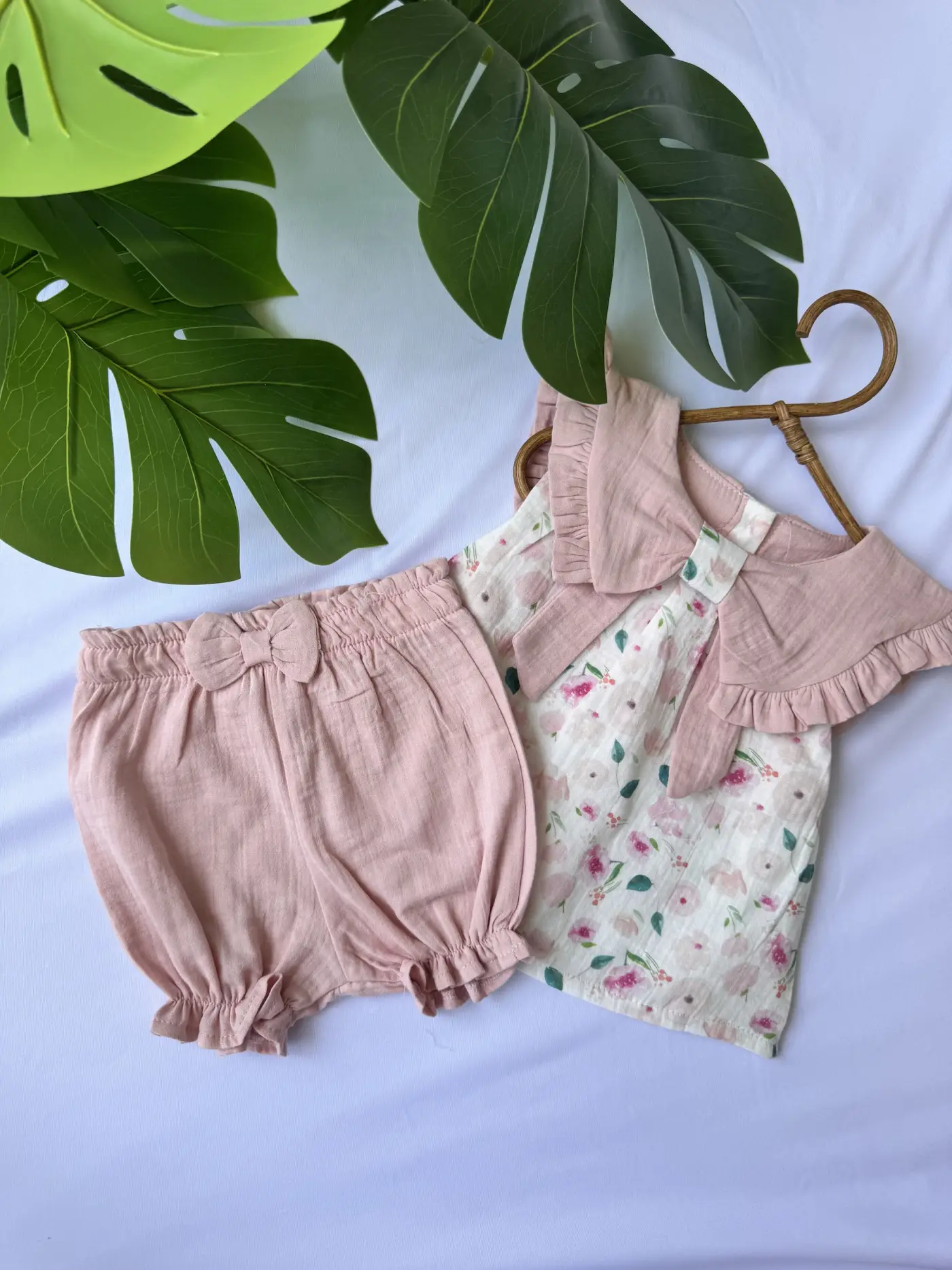 Flowers Baskılı Muslin Takım
