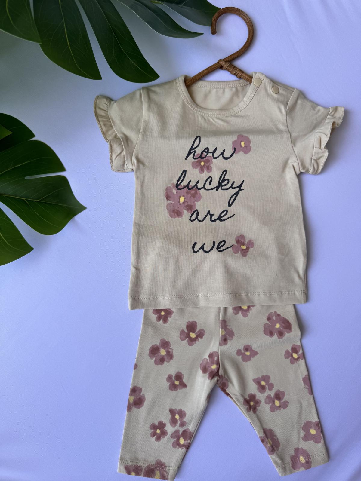 Naturel Çiçek Desenli Takım