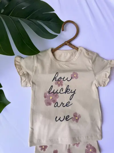 Naturel Çiçek Desenli Takım