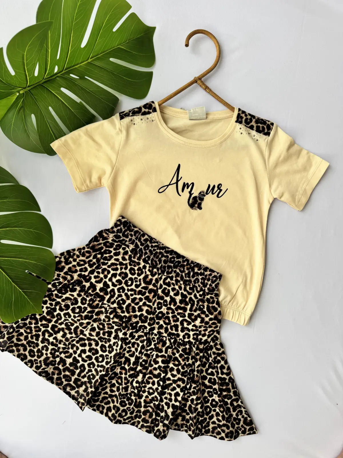 Leopar Desenli Takım